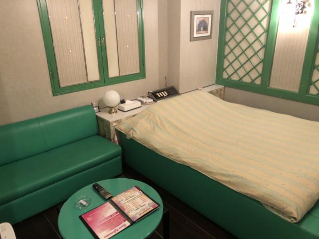 閉店？したホテル(ID:123654)(立川市/ラブホテル)の写真『308号室の全景1』by スラリン