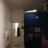 レンタルルーム プレジャー(港区/ラブホテル)の写真『28号室　玄関から部屋奥（洗面台、ベッド）』by subro