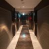 池袋グランドホテル(豊島区/ラブホテル)の写真『9階廊下』by カモメの民兵さん