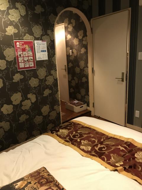 ラピア(新宿区/ラブホテル)の写真『302号室の室内④』by 少佐