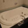 Monbijou（モンビジュー）(新宿区/ラブホテル)の写真『303号室 浴槽(2人で入っても十分広く、ジェットバスなので泡遊びには最適です)』by 舐めたろう