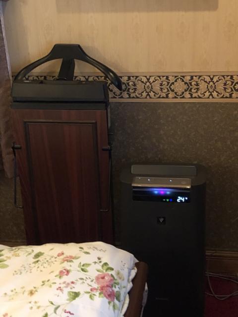 HOTEL ZIP'S(川口市/ラブホテル)の写真『308号室 空気清浄器・ズボンプレッサー』by サトナカ