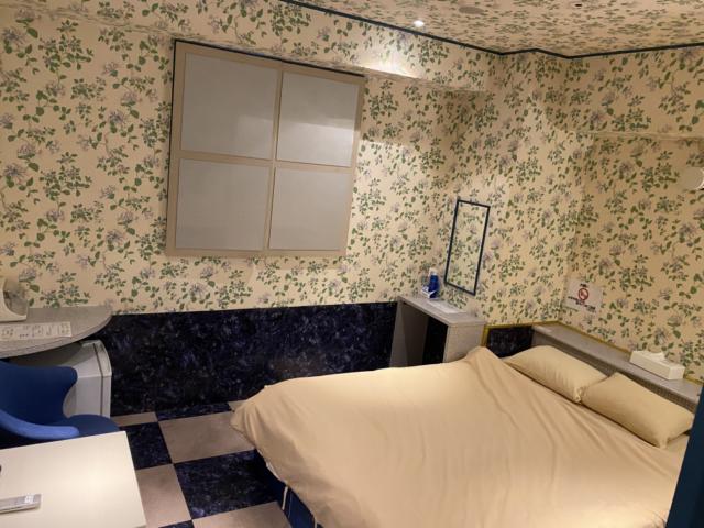 ホテル メープル(豊島区/ラブホテル)の写真『202号室 内観』by OKA1012
