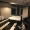 トキワ WEST（ニュートキワ）(豊島区/ラブホテル)の写真『503号室　ベッドルーム入口から』by ま〜も〜る〜
