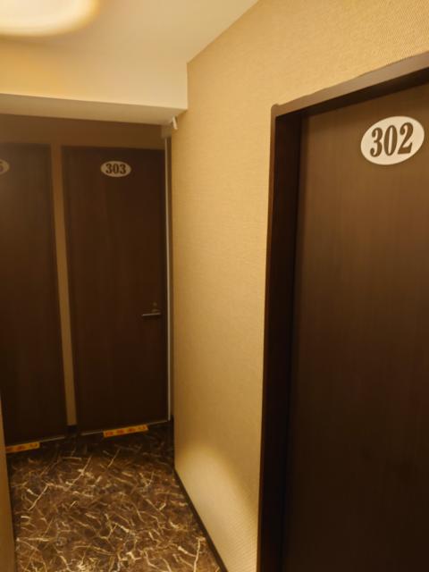 御徒町レンタルルーム(台東区/ラブホテル)の写真『3階廊下』by momomo