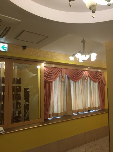 グランドガーデン(横浜市中区/ラブホテル)の写真『7階廊下』by 逆水流