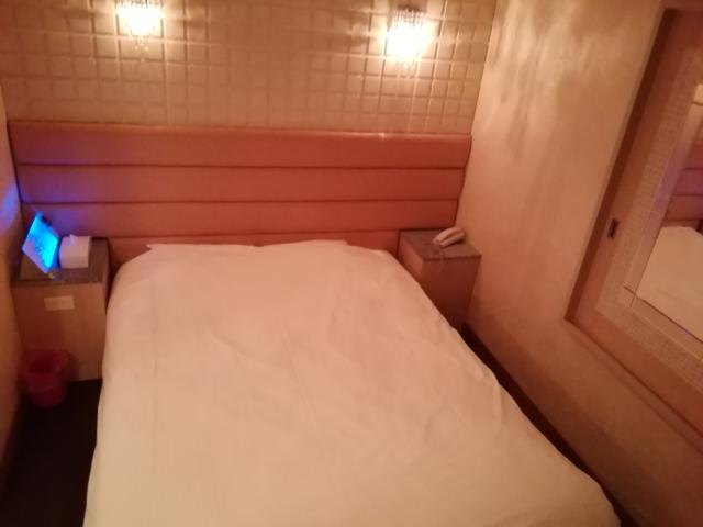 ロイヤルプラザホテル(足立区/ラブホテル)の写真『R13号室利用(20,4)ベッドです。』by キジ