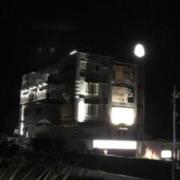 AtoZ 一宮インター店(笛吹市/ラブホテル)の写真『夜の外観』by まさおJリーグカレーよ