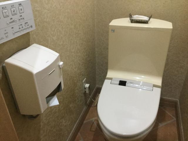 ホテル パル新宿店(新宿区/ラブホテル)の写真『406号室 トイレ』by ACB48