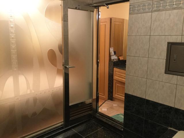 ホテル パル新宿店(新宿区/ラブホテル)の写真『406号室 浴室』by ACB48