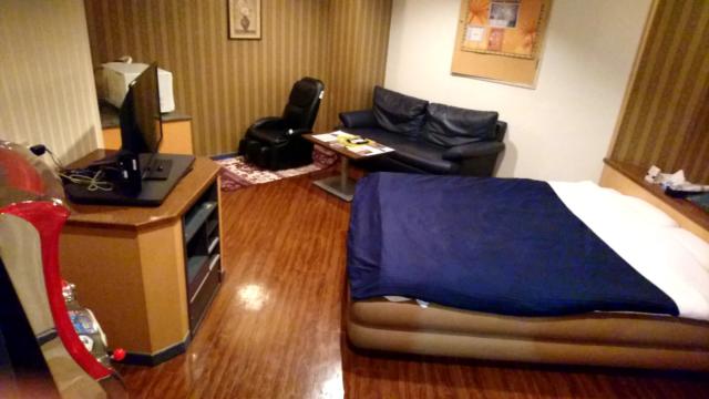 ホテル レインボー(富里市/ラブホテル)の写真『301号室全体』by よしお440