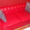 HOTEL沙羅(SARA)柏しょうなん店(柏市/ラブホテル)の写真『107号室　赤いエナメル質のソファー。拭き掃除だけで綺麗になりそう(^^)』by く～ちゃん