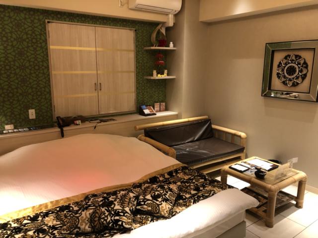 HOTEL GRASSINO URBAN RESORT(立川市/ラブホテル)の写真『319号室の全景』by スラリン