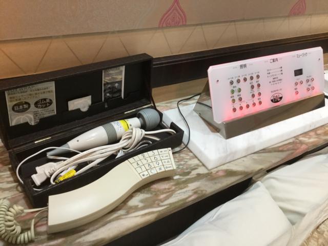 ホテル パル新宿店(新宿区/ラブホテル)の写真『202号室　ベッド上部に電マ』by ACB48