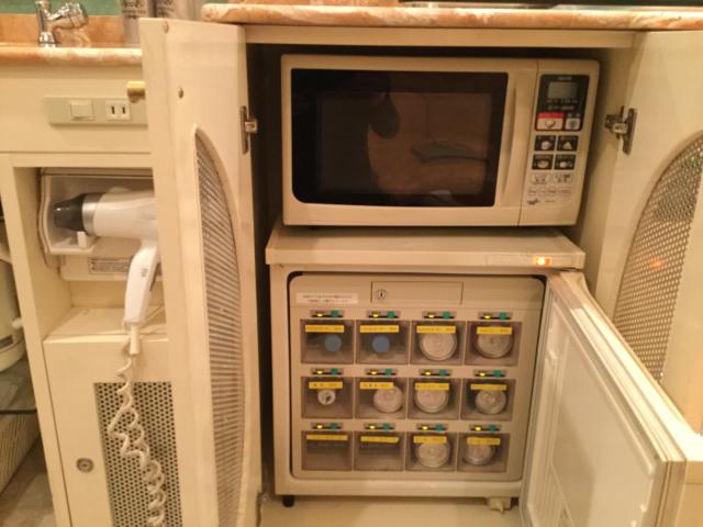XO新宿(新宿区/ラブホテル)の写真『508号室(Oタイプ)　電子レンジ、販売用冷蔵庫』by ACB48