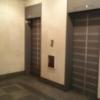 マンゴスチンホテル(町田市/ラブホテル)の写真『共用のエレベーターで５階に上がります。休憩でも予約可能です。』by angler
