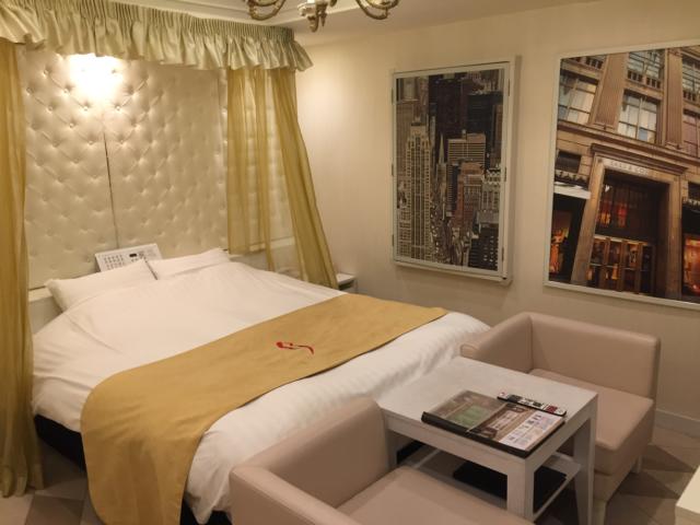ホテル ボニータ相模原(相模原市/ラブホテル)の写真『Cタイプ207号室、可愛いお部屋で、フランベッド製のベッドにリクライニング機能もあって良かったです。』by こばじゃ