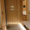 KOYADO HOTEL(台東区/ラブホテル)の写真『5号室 部屋の奥から入口を望む(ドアはオートロック)』by 舐めたろう