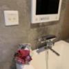 HOTEL EXE（エグゼ）(台東区/ラブホテル)の写真『101号室　浴室（テレビ）』by 鶯谷人