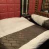 シーズ鶯谷(台東区/ラブホテル)の写真『305号室　ベッド』by 鶯谷人