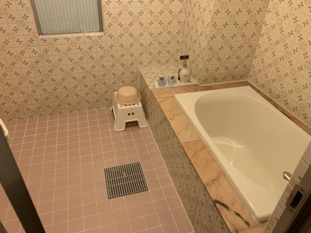TOYOSHIKIリゾート(柏市/ラブホテル)の写真『201号室　お風呂』by おおちS