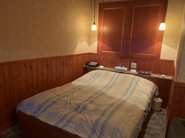 キャメルイン(立川市/ラブホテル)の写真『216号室　ベッド』by タウラス