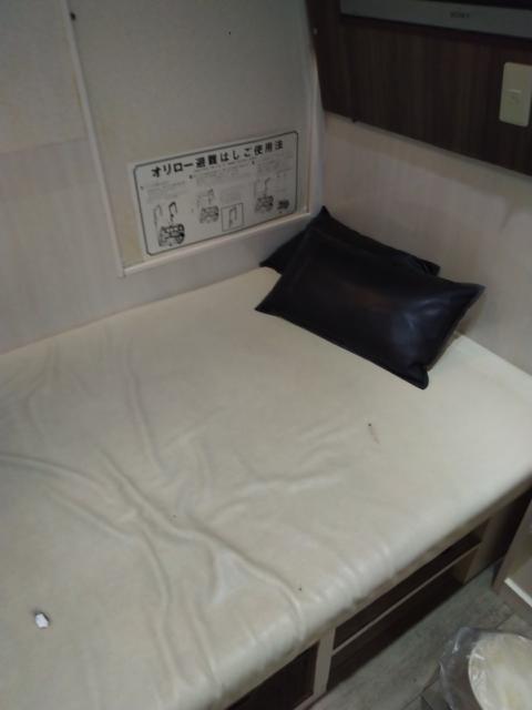 新橋レンタルルーム24コスモスⅢ(港区/ラブホテル)の写真『4号室ベッド』by もぐたんっ