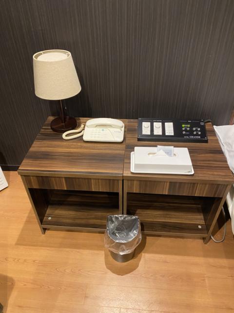 HOTEL GRANDE(川口市/ラブホテル)の写真『505号室（テーブル)』by こねほ