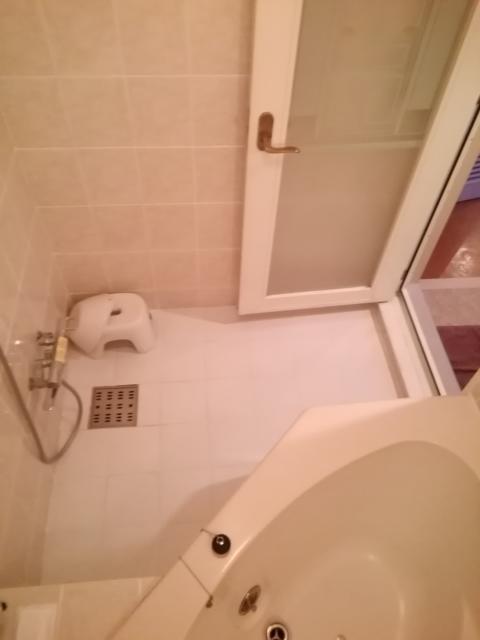ホテル エレガンス(大田区/ラブホテル)の写真『603号室利用(20,7)お風呂洗い場です。』by キジ