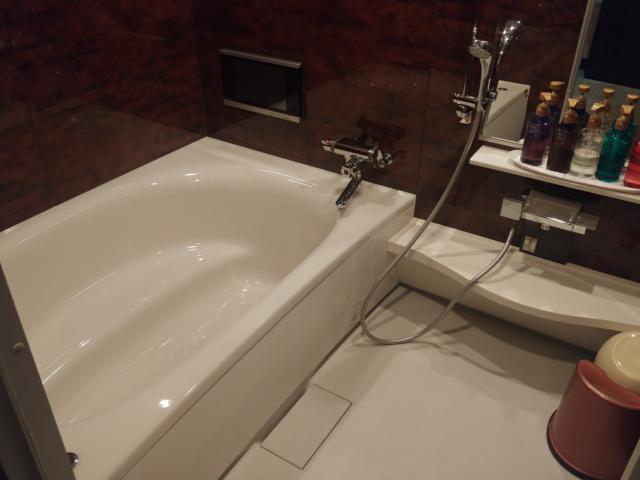 HOTEL ザ・ウエスト(八王子市/ラブホテル)の写真『307号室(特別室)お風呂』by すぬすぬ（運営スタッフ）