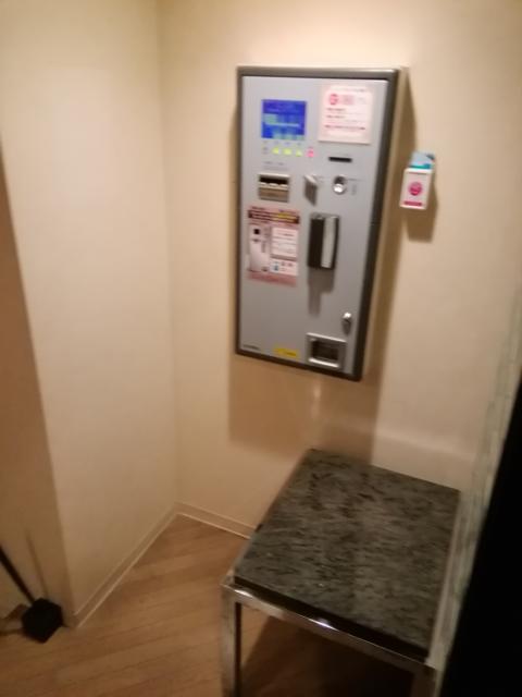 レステイ ティナグレイス(秦野市/ラブホテル)の写真『306号室利用(20,7)。料金は自動精算システムです。』by キジ