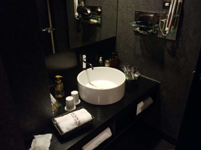 HOTEL ザ・ウエスト(八王子市/ラブホテル)の写真『205号室(特別室)洗面所』by すぬすぬ（運営スタッフ）