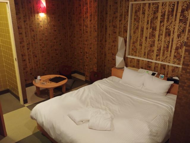 HOTEL ザ・ウエスト(八王子市/ラブホテル)の写真『308号室(特別室)ベッドルーム』by すぬすぬ（運営スタッフ）