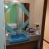 ホテル モアナ大塚(豊島区/ラブホテル)の写真『504号室 バスルームの正面に洗面所。』by なめろう