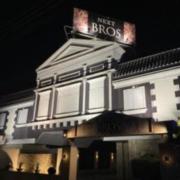 HOTEL BROS(ブロス)(福井市/ラブホテル)の写真『夜の外観』by まさおJリーグカレーよ