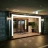 HOTEL C. YOKOHAMA(ホテル シードット横浜)(横浜市神奈川区/ラブホテル)の写真『102号室利用(20.8)ホテルの玄関です。』by キジ