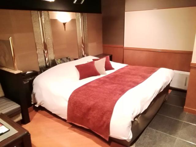 HOTEL C. YOKOHAMA(ホテル シードット横浜)(横浜市神奈川区/ラブホテル)の写真『102号室利用(20.8)ベッドです。』by キジ