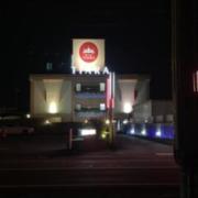 TIARA （ティアラ）(海津市/ラブホテル)の写真『夜の外観』by まさおJリーグカレーよ