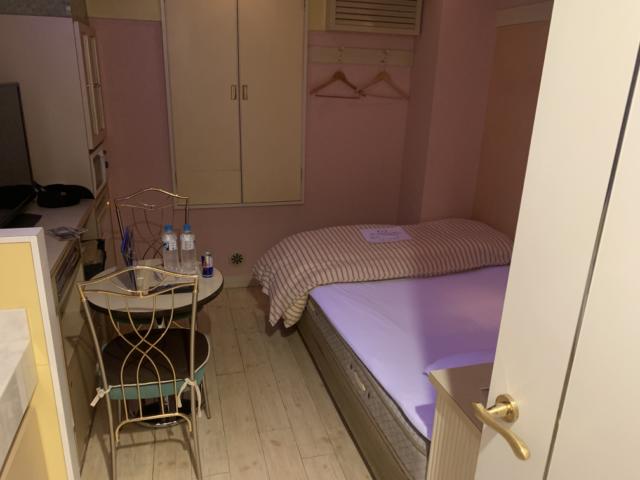 ホテル アテネ(柏市/ラブホテル)の写真『516号室ベッド』by おおちS