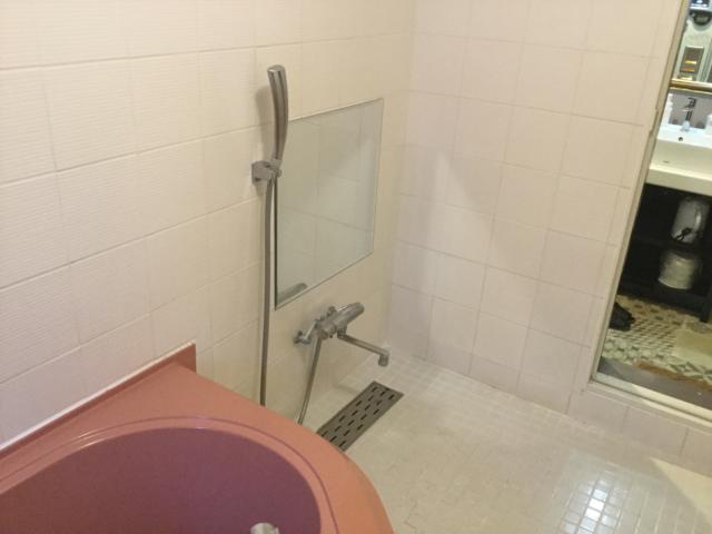 HOTEL RIO（リオ）(新宿区/ラブホテル)の写真『201号室　浴室』by ACB48