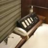 HOTEL GOLD(ホテル ゴールド)(川崎市川崎区/ラブホテル)の写真『501号室の枕元』by angler
