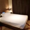 555MOTEL GOTEMBA(御殿場市/ラブホテル)の写真『23号室利用(20,8)ベッドです。』by キジ