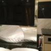 XO新宿(新宿区/ラブホテル)の写真『503号室　ベッド足元に拡大ミラーと大型TV』by ACB48