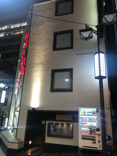 HOTEL MayoViento（マヨビエント)(渋谷区/ラブホテル)の写真『夜の外観』by hello_sts