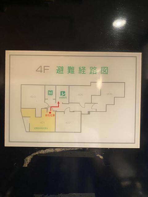 サザンクロス(新宿区/ラブホテル)の写真『401号室(避難回路図)』by こねほ