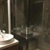 FABULOUS(ファビュラス)(立川市/ラブホテル)の写真『302号室　洗面台とガラス張りのシャワー室』by ACB48