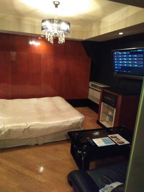 ホテル パル新宿店(新宿区/ラブホテル)の写真『６０３号室　カラオケ付き』by もぐたんっ