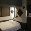 Hotel BaliBali(バリバリ)池袋(豊島区/ラブホテル)の写真『302号室　お部屋入口から見た室内』by ACB48