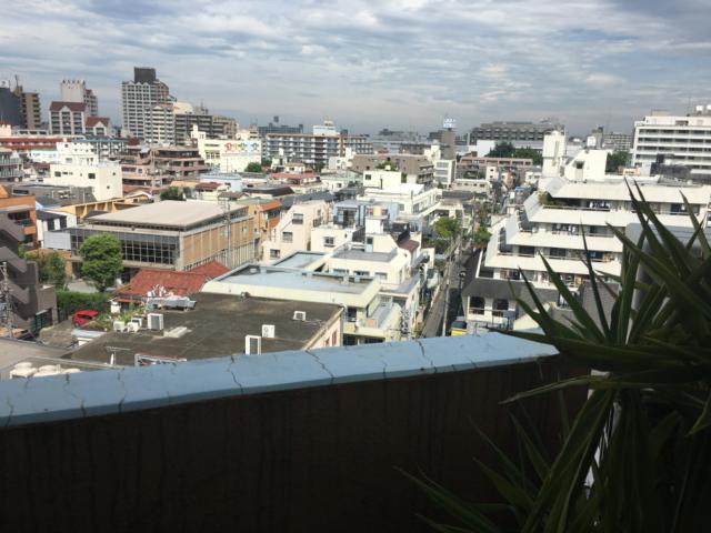 サンマリン(新宿区/ラブホテル)の写真『801号室　ベランダからの景色』by ちげ