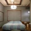 ペリカン(渋谷区/ラブホテル)の写真『301号室のベッドまわり。』by angler